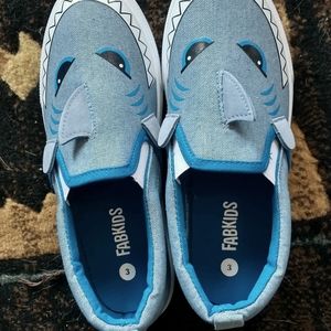 Boys Shark Slip On Sneakers